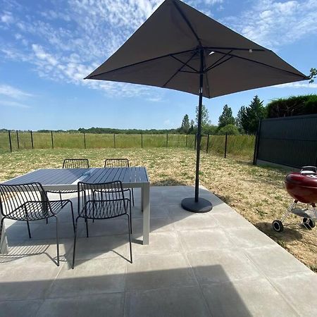 Maison Cosy A Fronton Luaran gambar